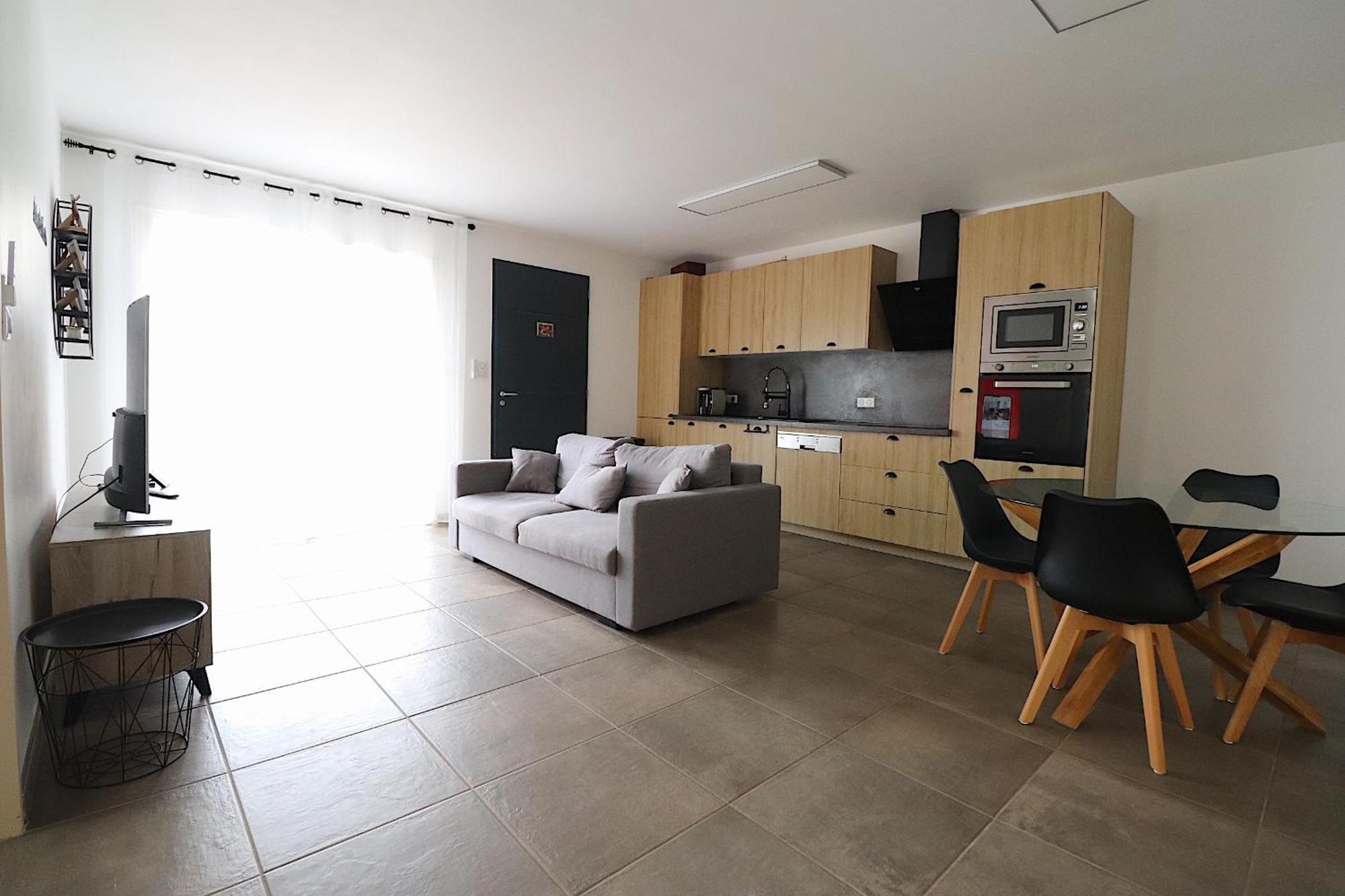 Ferienhaus Maison A Confort- Proche Et Aeroport- Exterieur Privatif Avec Barbecue Ajaccio (Corsica)
