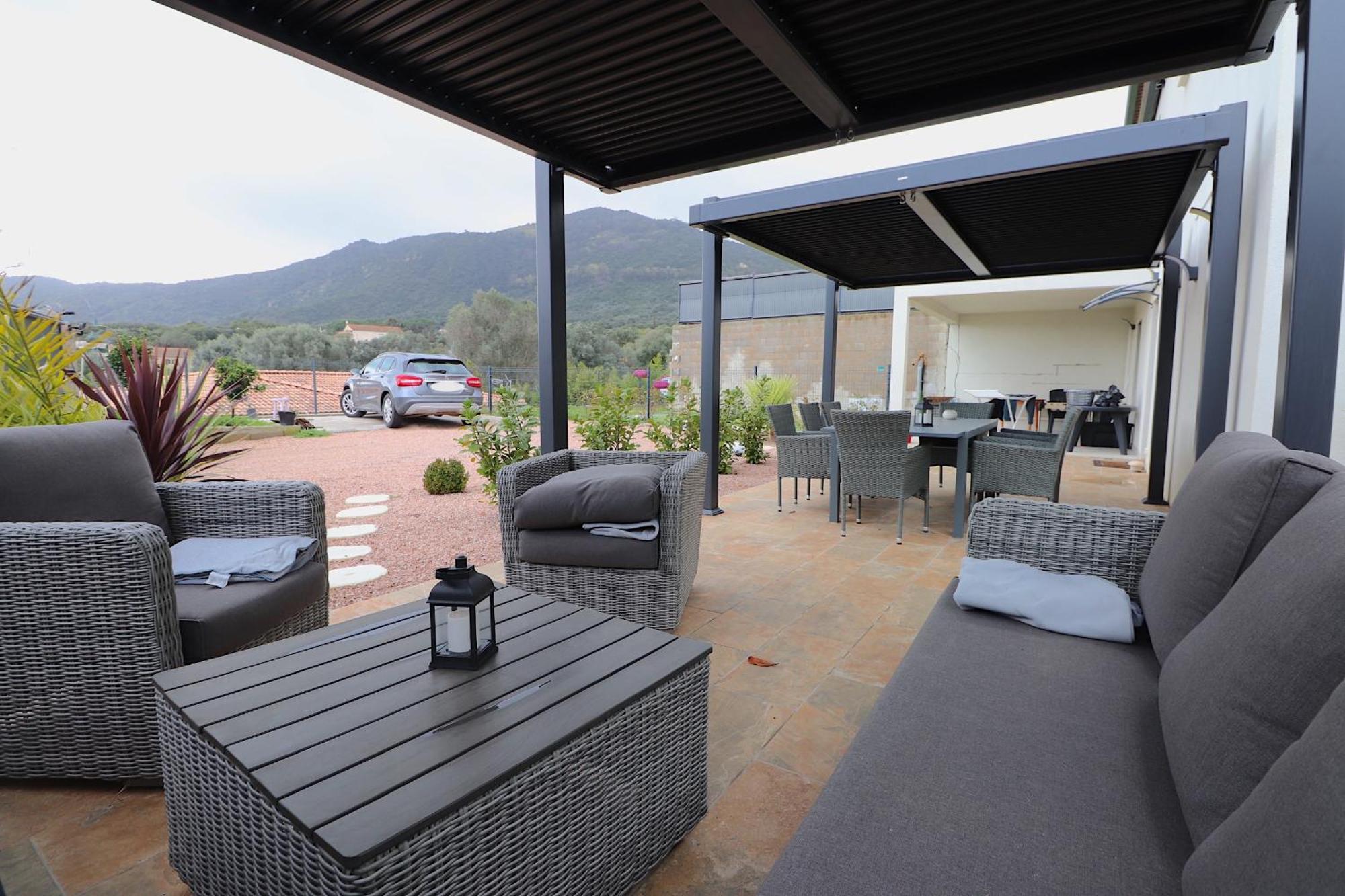 Ferienhaus Maison A Confort- Proche Et Aeroport- Exterieur Privatif Avec Barbecue